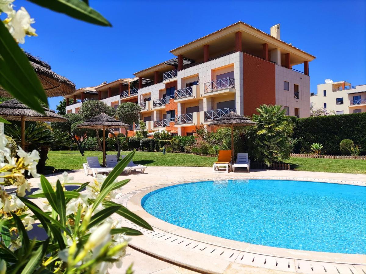 Fabulous Sunny Pool&Garden Condo By Becherish Albufeira Exterior photo